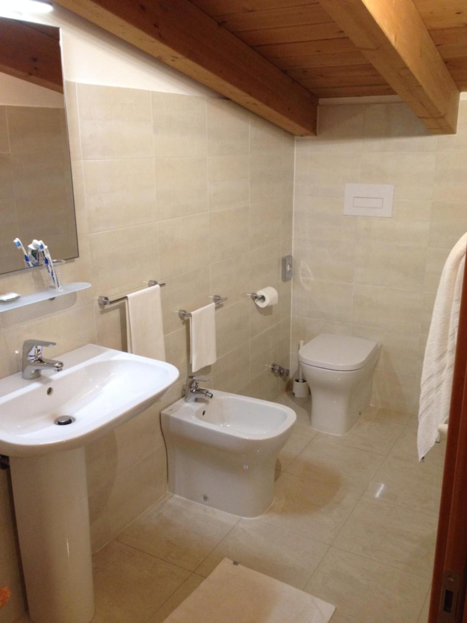 Hotel Gf Cesano Boscone Ruang foto
